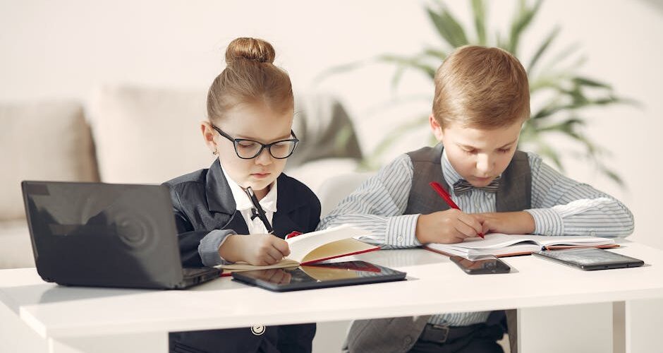 5 Rising Stars Who Might Become Billionaires by 2027