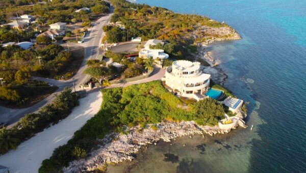 The Luxurious World of Celebrity-Owned Private Islands in 2026